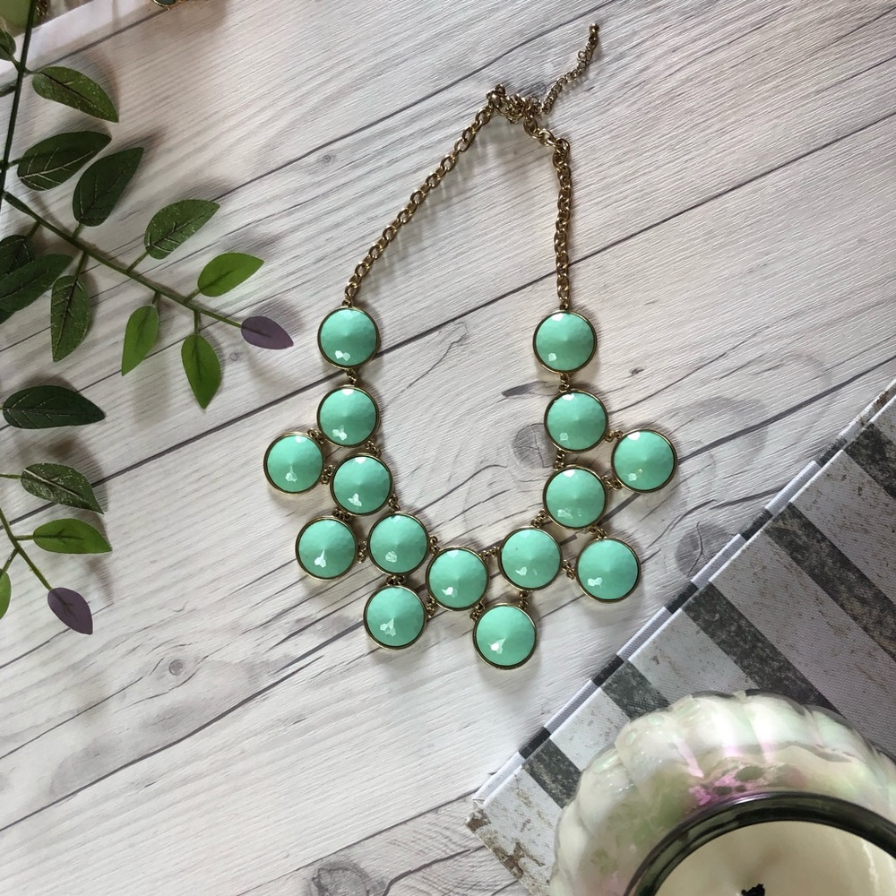 Mint bubble statement necklace